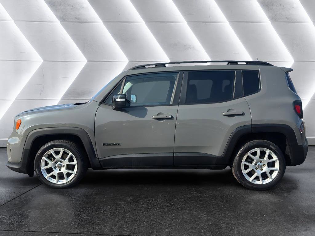 Used 2020 Jeep Renegade Latitude FWD image 4