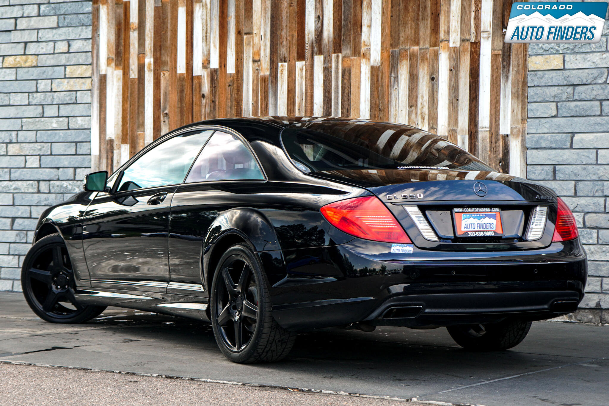 Used 2012 Mercedes-Benz CL 550 4MATIC image 4