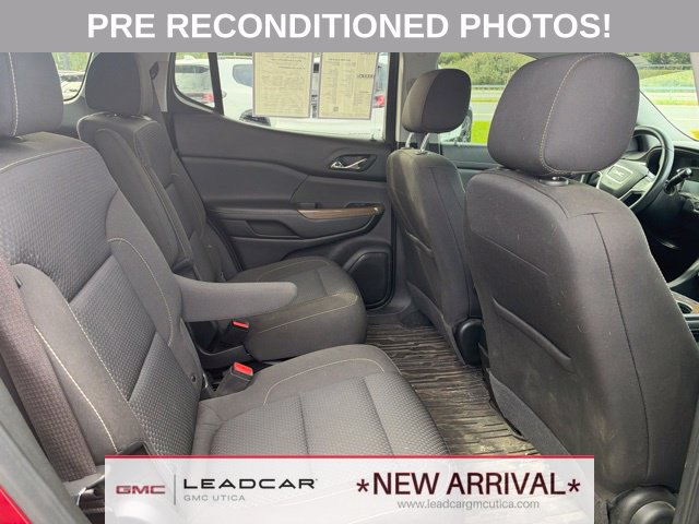 Used 2023 GMC Acadia SLE w/ Driver Convenience Package AWD/4WD image 13