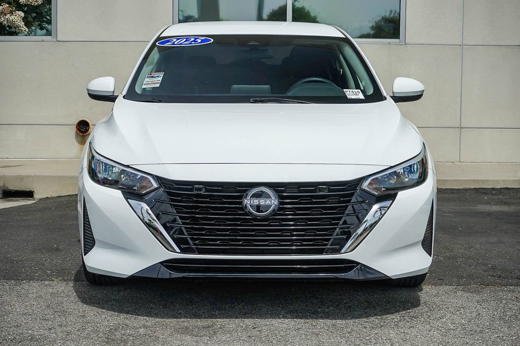 Used 2025 Nissan Sentra SV w/ All-Weather Package image 2