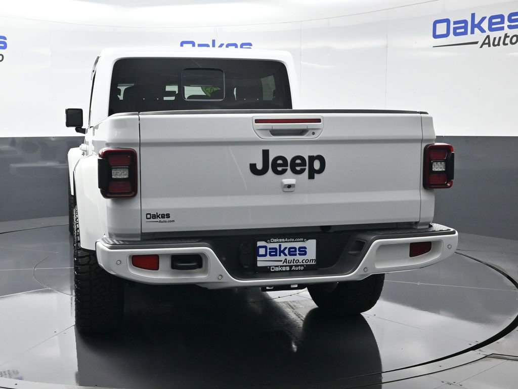 Used 2023 Jeep Gladiator Overland image 7