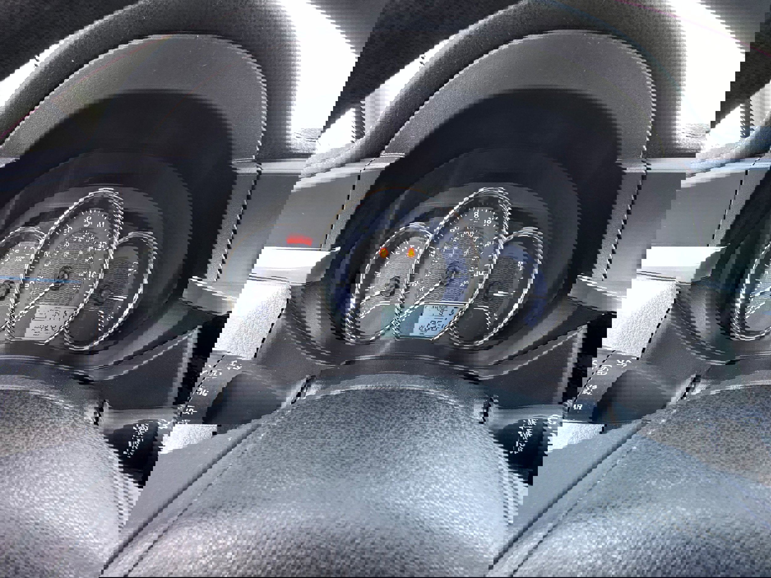 Used 2015 Toyota Corolla image 13