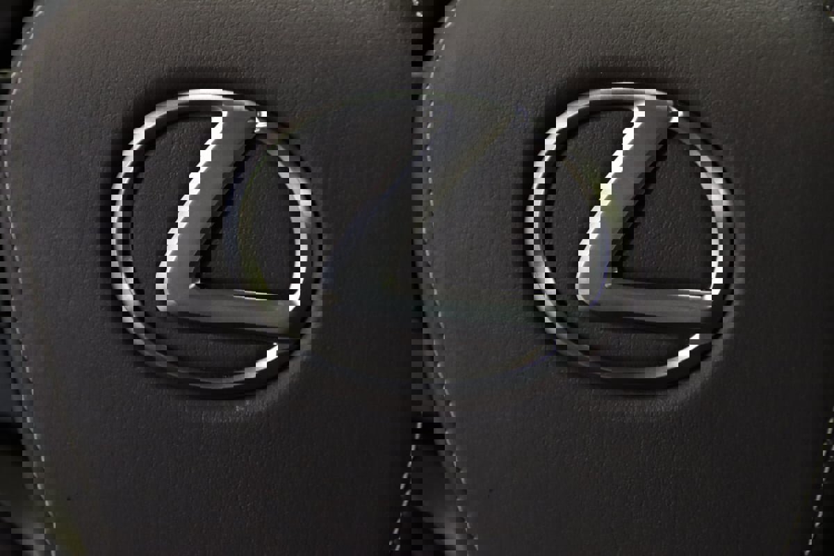 Used 2019 Lexus LS 500 AWD image 43