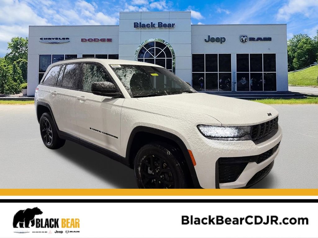 New 2026 Jeep Grand Cherokee Altitude image 1