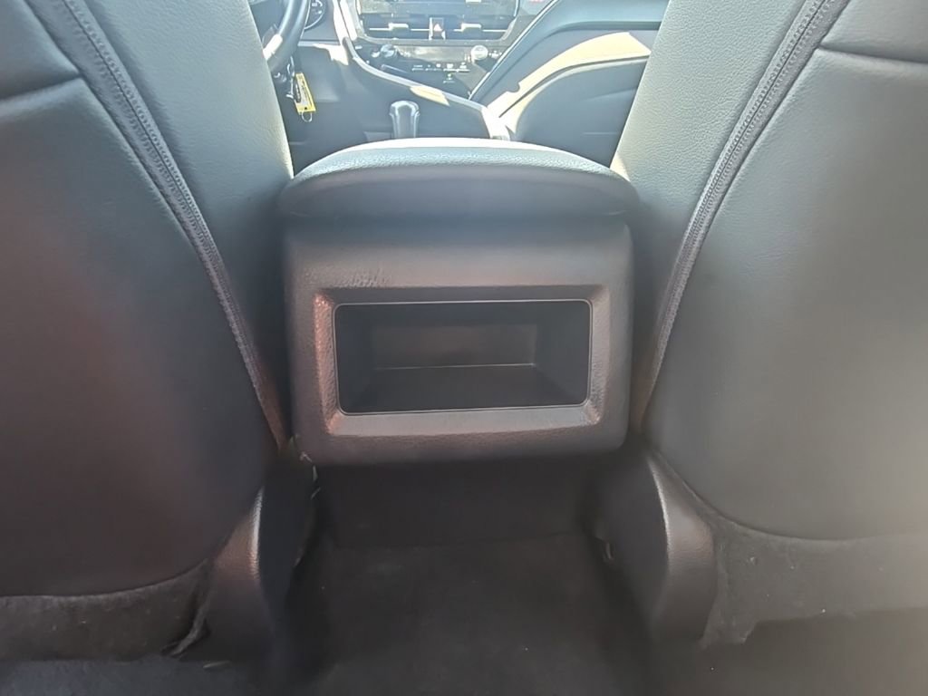 Used 2023 Toyota Camry SE FWD image 27