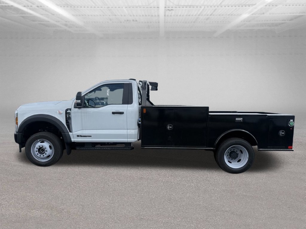 New 2026 Ford F550 4x4 Regular Cab Super Duty image 9