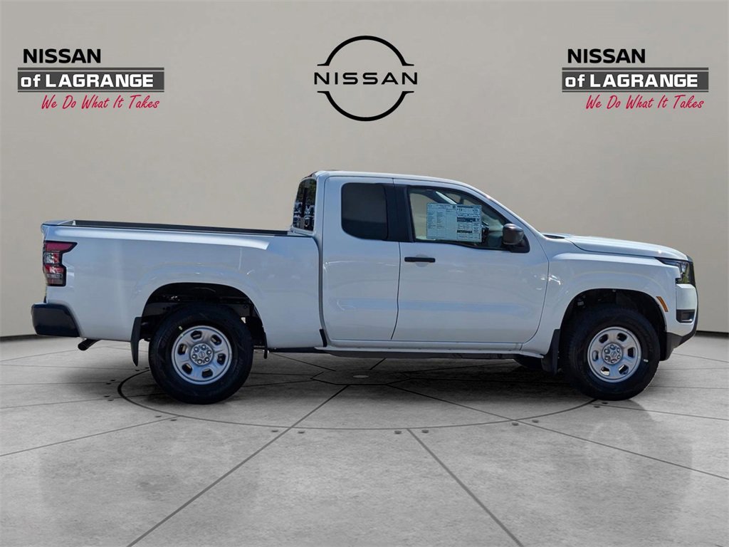New 2026 Nissan Frontier S image 4