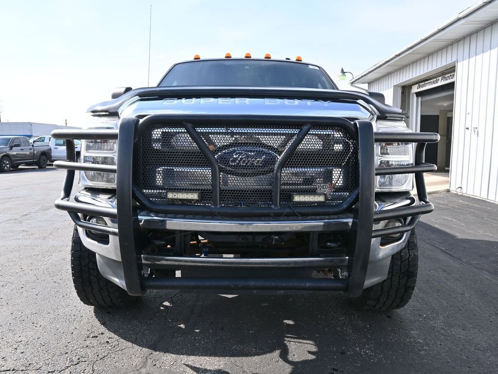 Used 2012 Ford F250 Lariat w/ Lariat Interior Pkg image 12