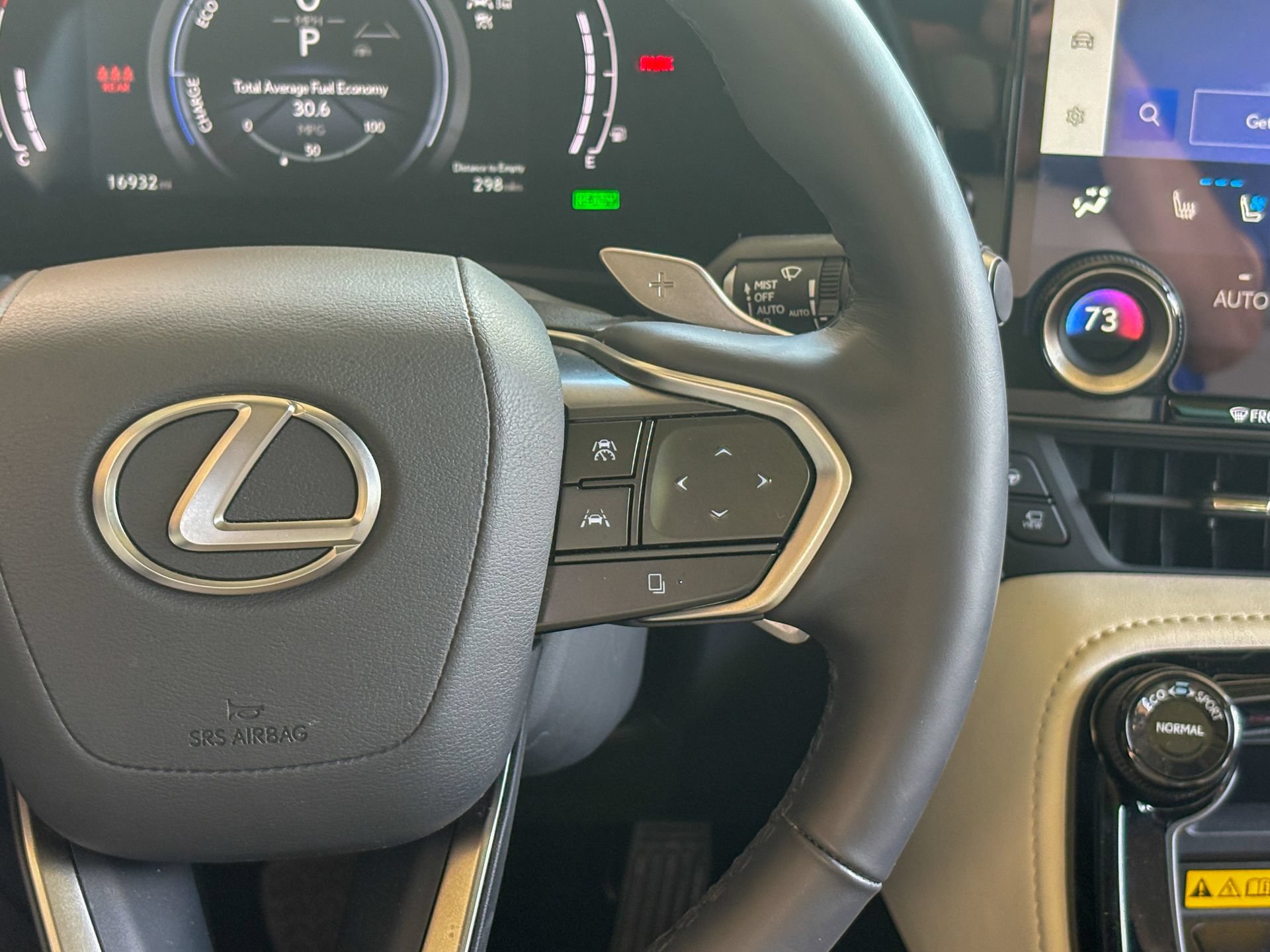 Used 2025 Lexus NX 350h AWD w/ Accessory Package (2T) image 36