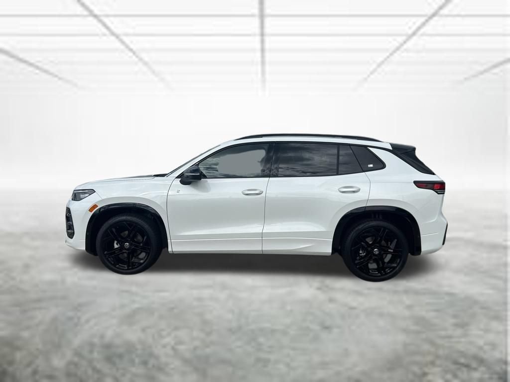 New 2026 Volkswagen Tiguan SE R-Line FWD video 2