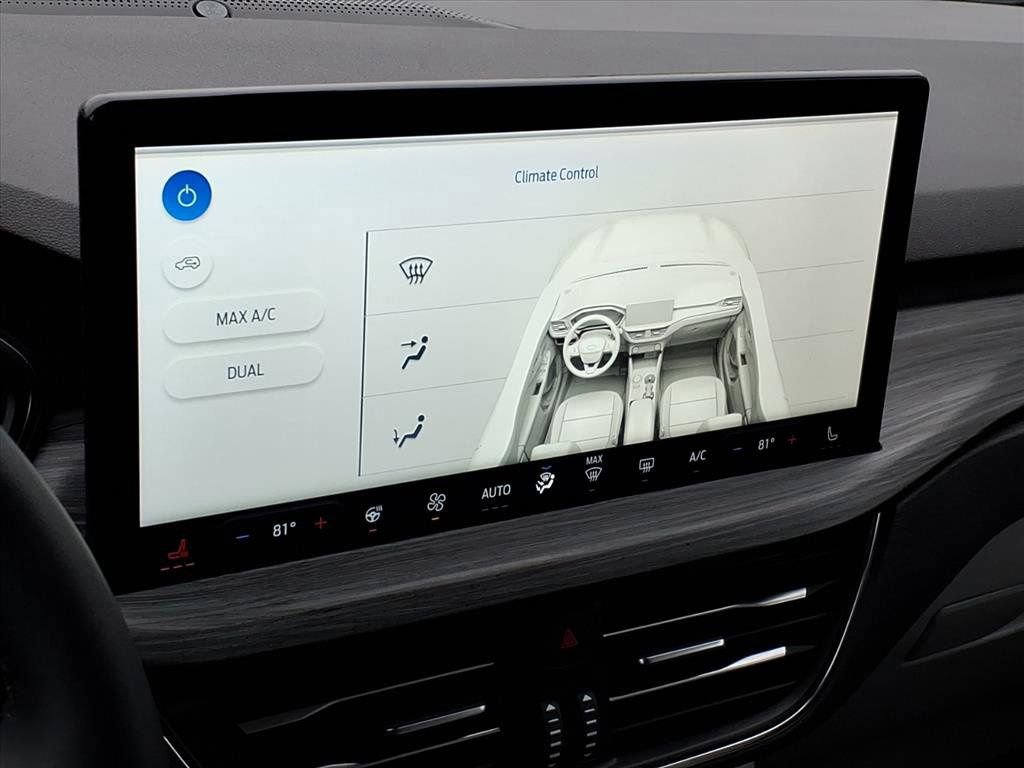 Certified 2023 Ford Escape Platinum w/ Premium Technology Package image 19