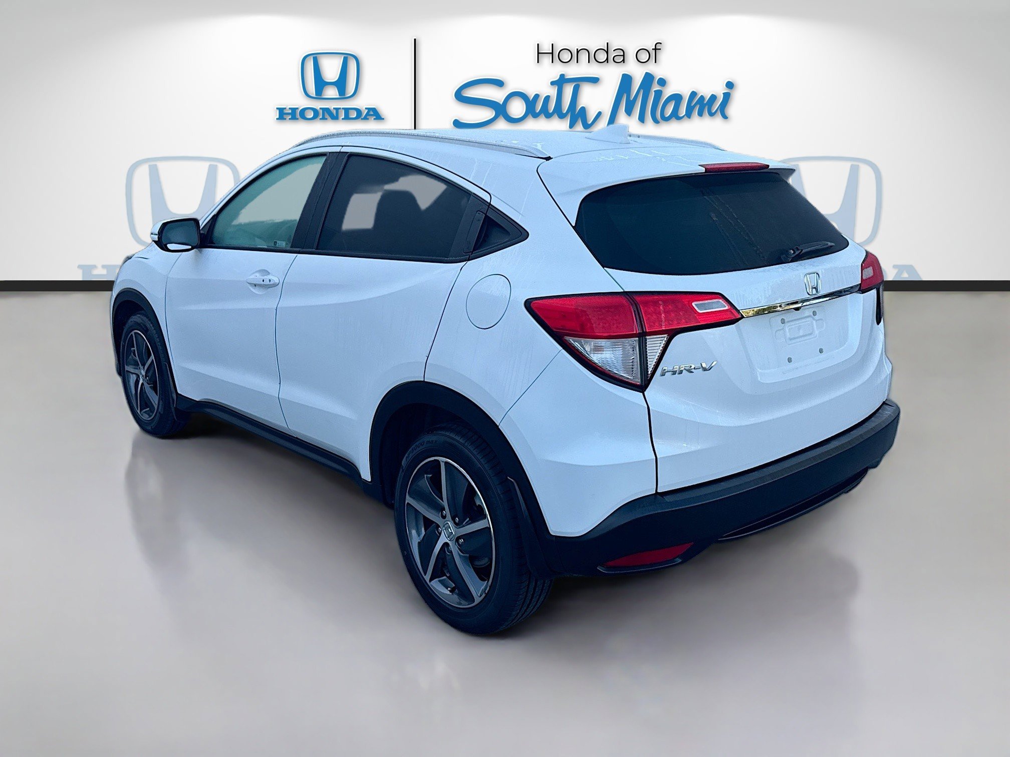 Certified 2021 Honda HR-V EX-L image 5