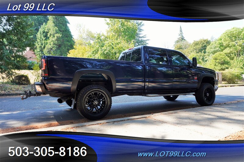 Used 2005 Chevrolet Silverado 2500 LT w/ Heavy-Duty Power Package AWD/4WD image 9