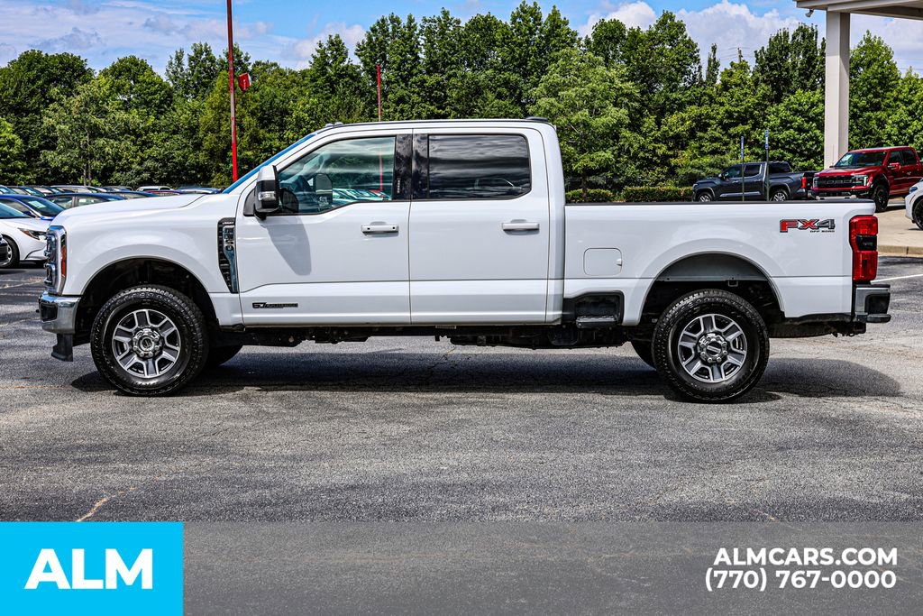 Used 2023 Ford F350 Lariat w/ FX4 Off-Road Package image 9