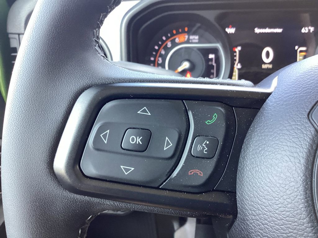 Used 2025 Jeep Wrangler Sport S AWD/4WD image 35