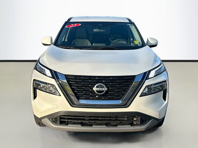 Used 2023 Nissan Rogue SV AWD/4WD image 4