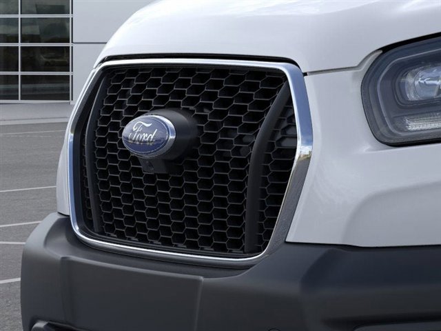 New 2025 Ford Transit 250 148 Medium Roof image 17