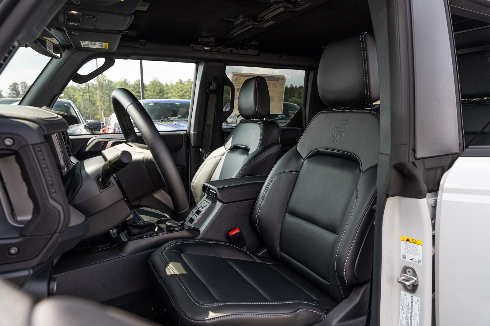 New 2026 Ford Bronco Outer Banks w/ Sasquatch Package AWD/4WD image 15