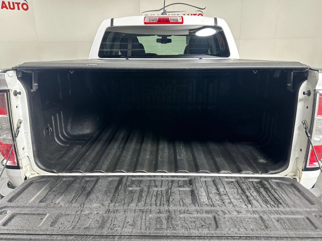 Used 2015 GMC Canyon SLT AWD/4WD image 6