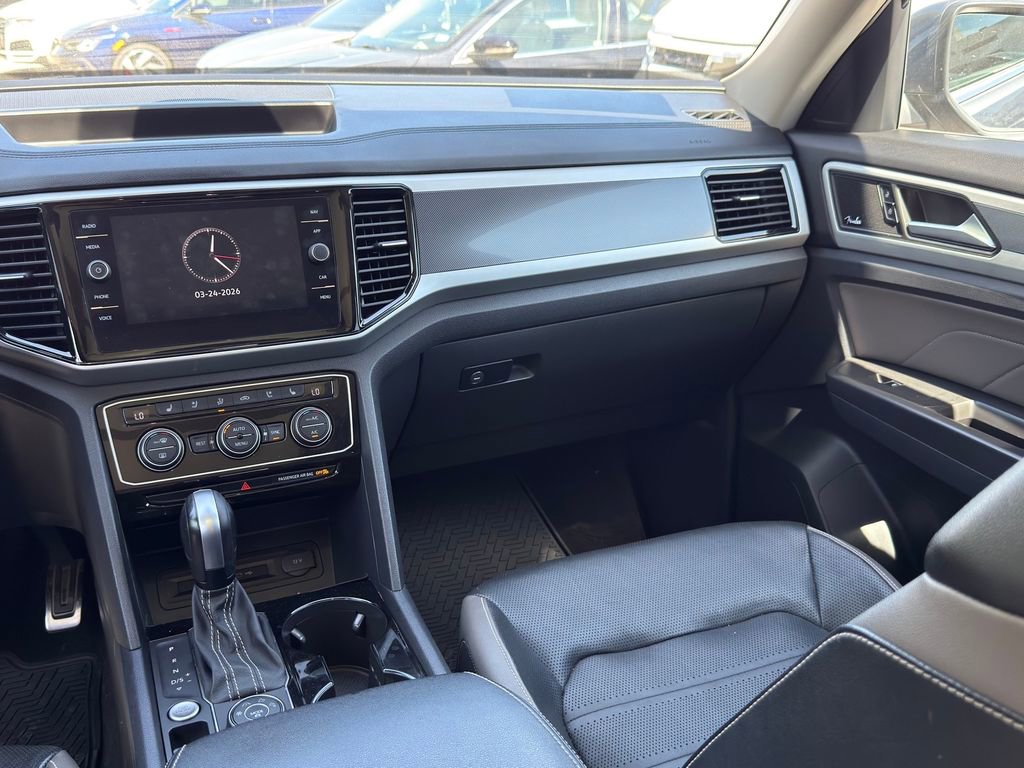 Used 2022 Volkswagen Atlas SEL Premium image 26