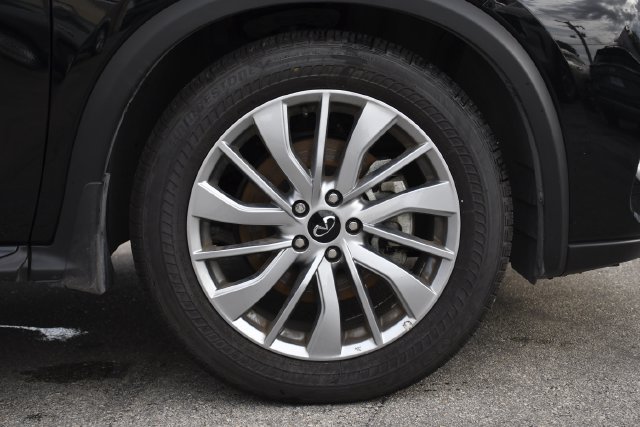 Used 2025 INFINITI QX50 Luxe AWD/4WD image 32