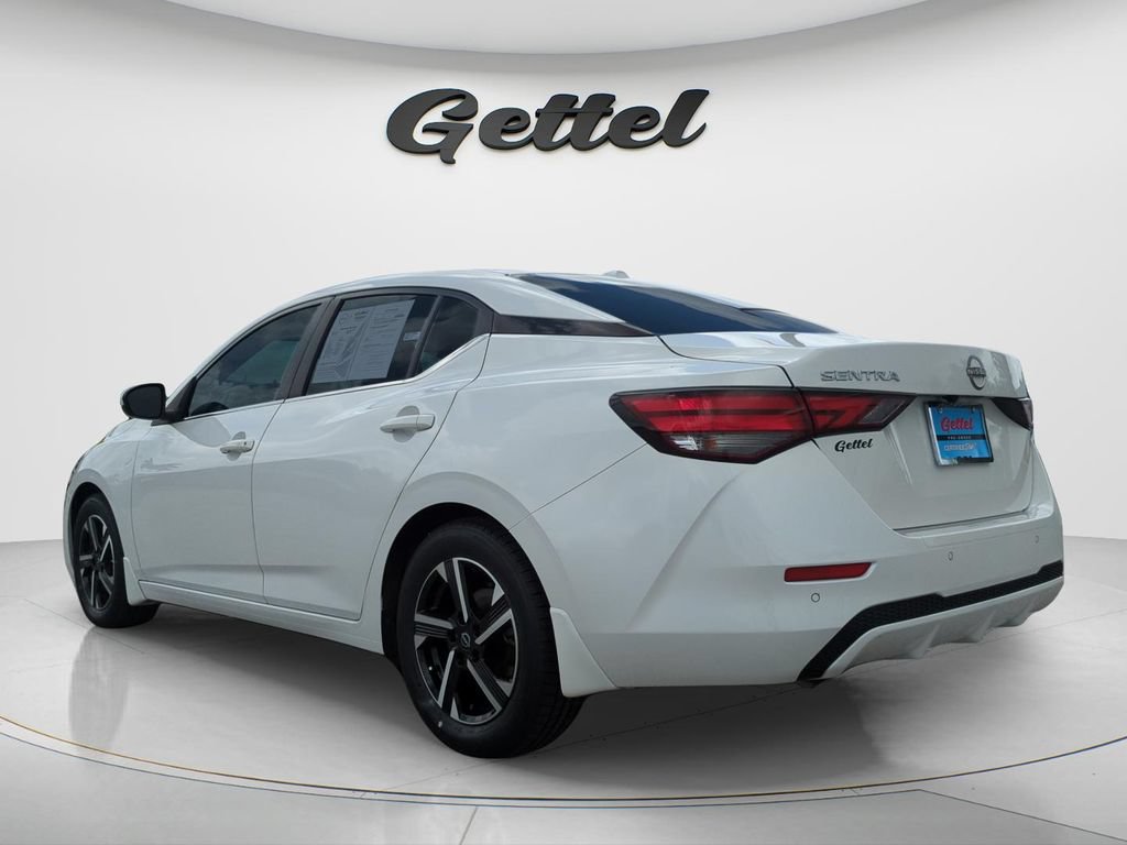 Certified 2024 Nissan Sentra SV FWD image 7