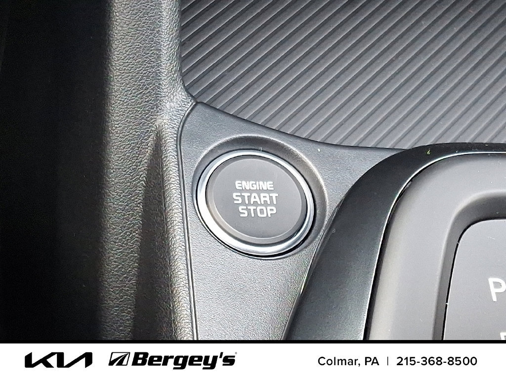 Certified 2025 Kia K4 FWD image 17
