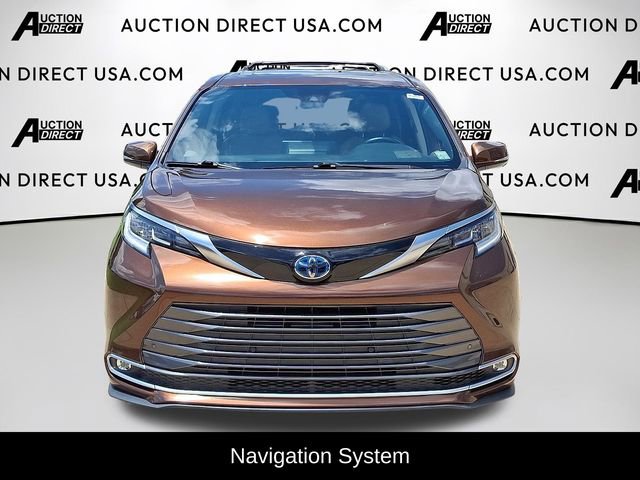 Used 2021 Toyota Sienna Limited video 2