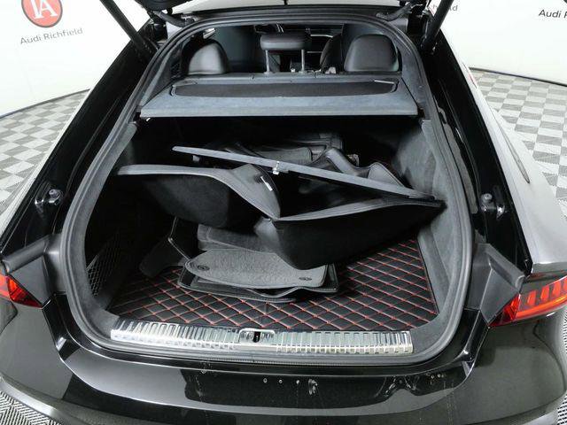 Used 2024 Audi RS 7 Performance image 11