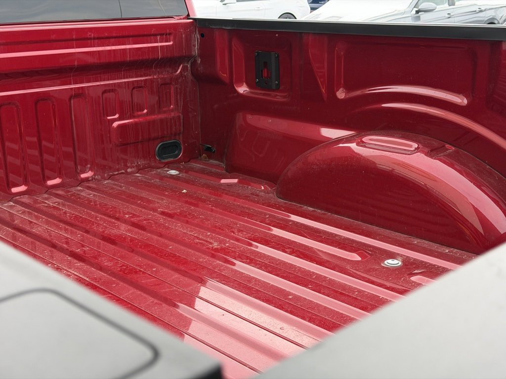 Used 2018 Ford F150 Lariat w/ Equipment Group 502A Luxury image 8