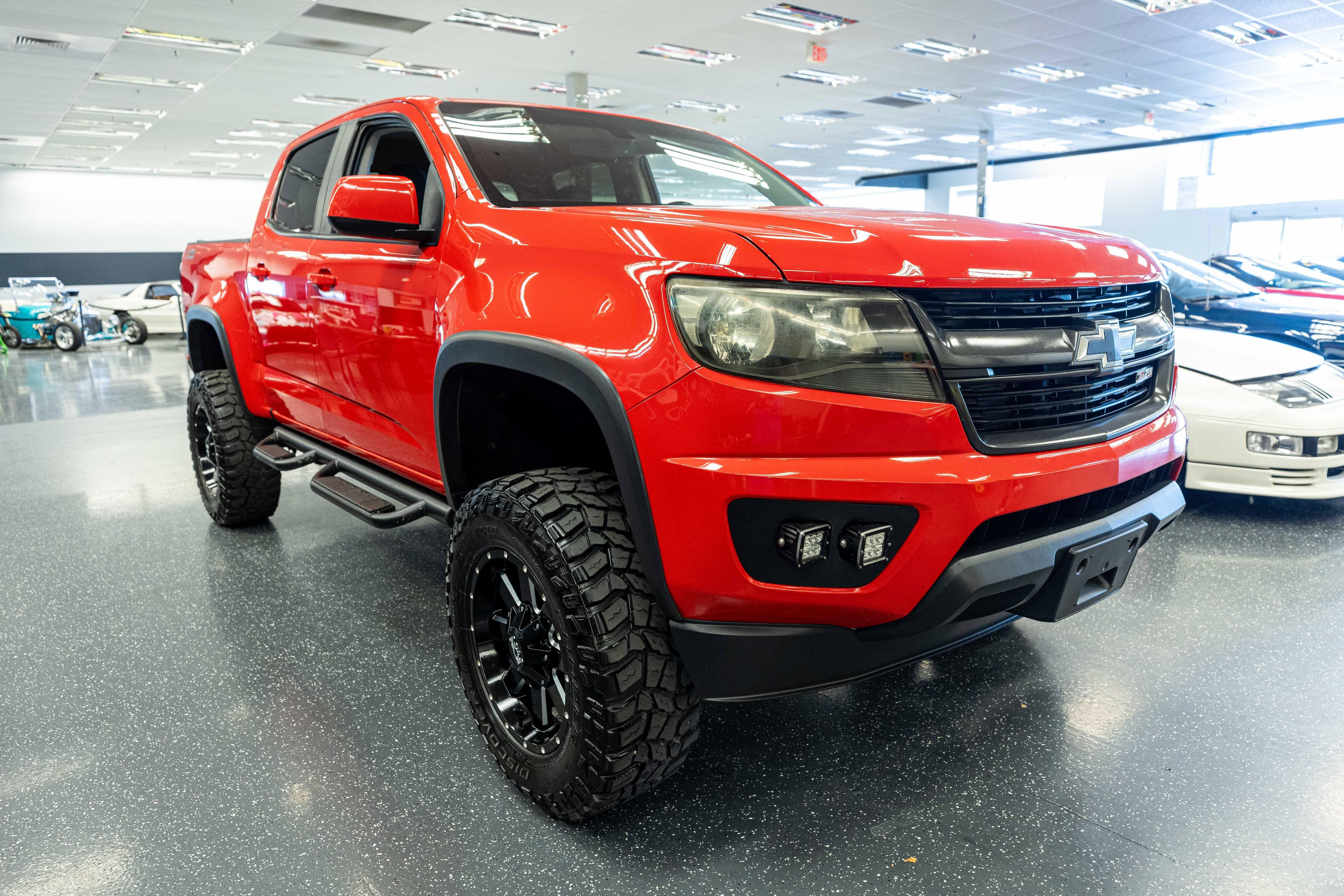 Used 2016 Chevrolet Colorado Z71 AWD/4WD image 3