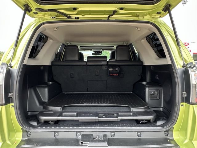 Used 2022 Toyota 4Runner TRD Pro AWD/4WD image 32