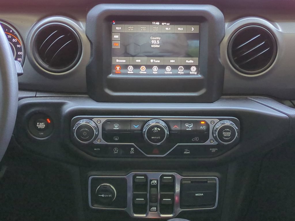 Used 2023 Jeep Gladiator Sport AWD/4WD image 22