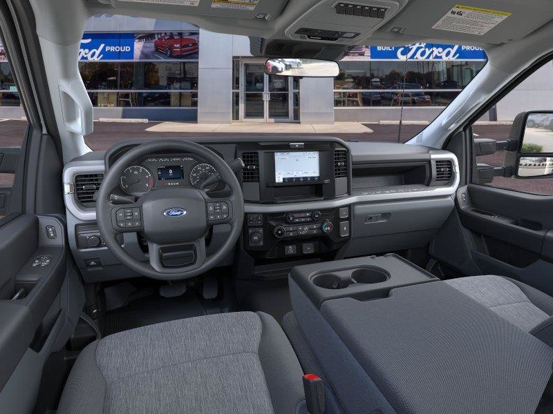 New 2026 Ford F550 4x4 Regular Cab Super Duty image 13
