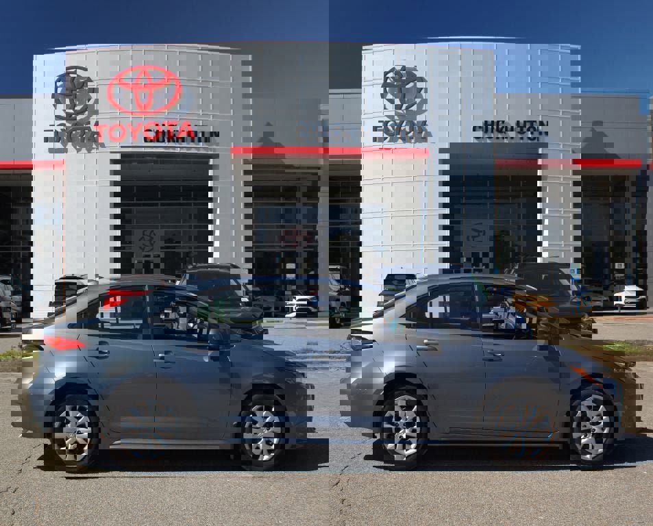 Used 2025 Toyota Corolla LE