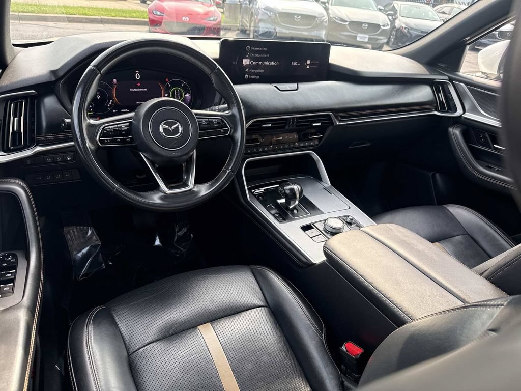 Used 2024 MAZDA CX-90 Plug-In Hybrid w/ Premium Plus AWD/4WD image 11