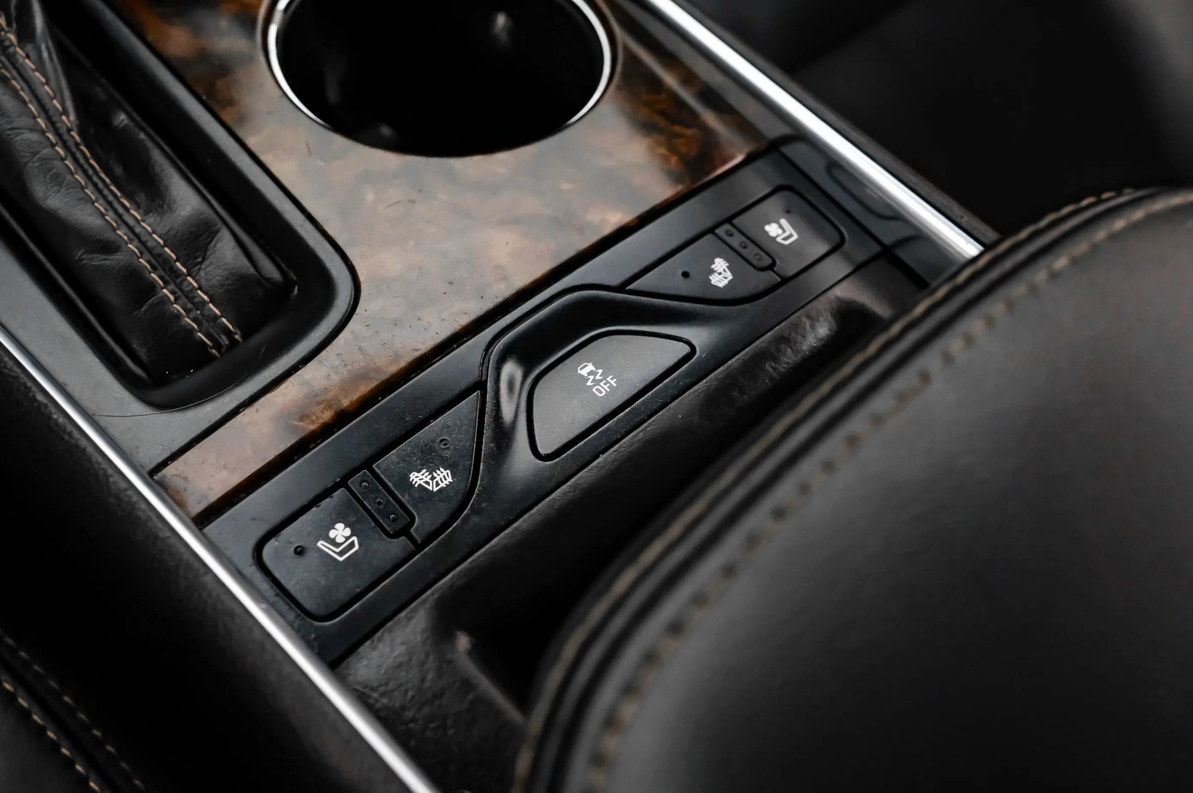 Used 2015 Chevrolet Impala LTZ image 26