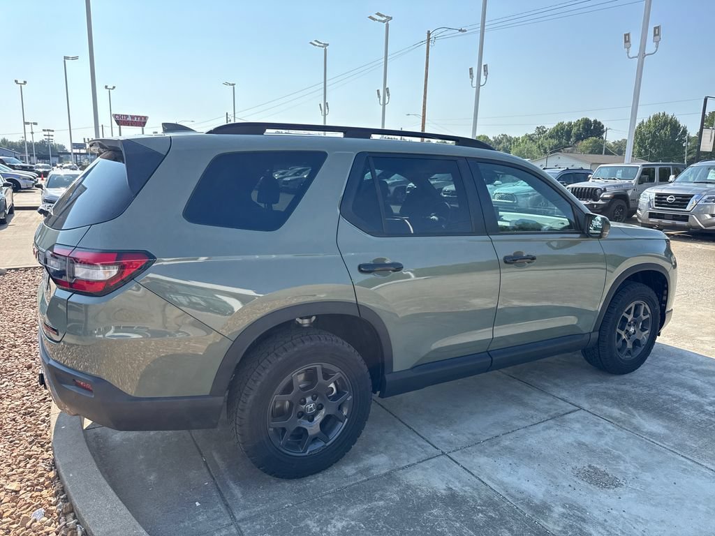 New 2026 Honda Pilot TrailSport image 5
