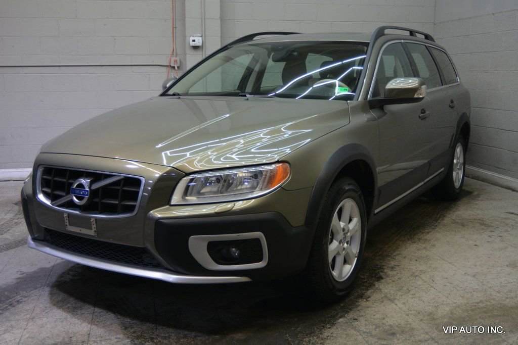 Used 2010 Volvo XC70 3.2 image 2