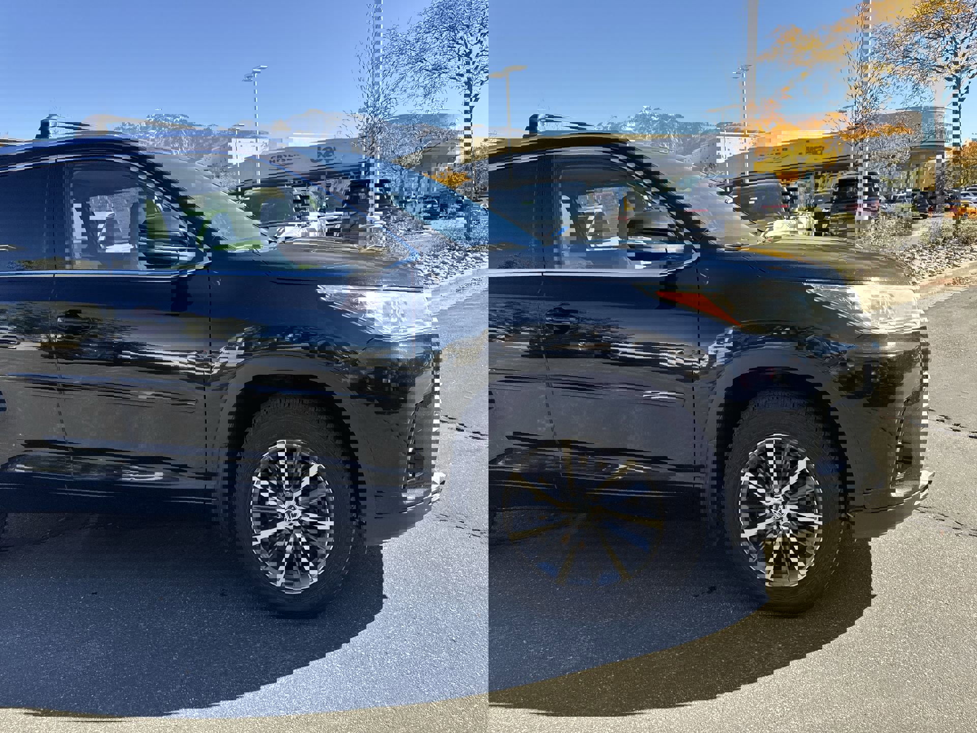 Used 2018 Toyota Highlander XLE image 14