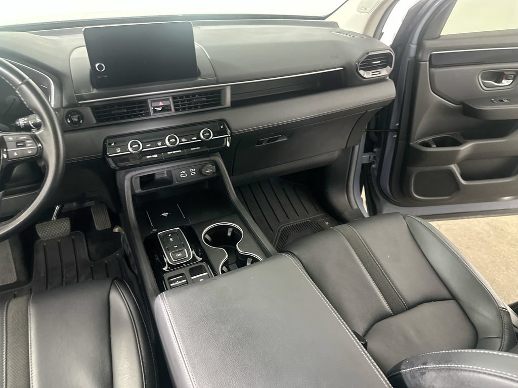 Used 2024 Honda Pilot Touring image 20
