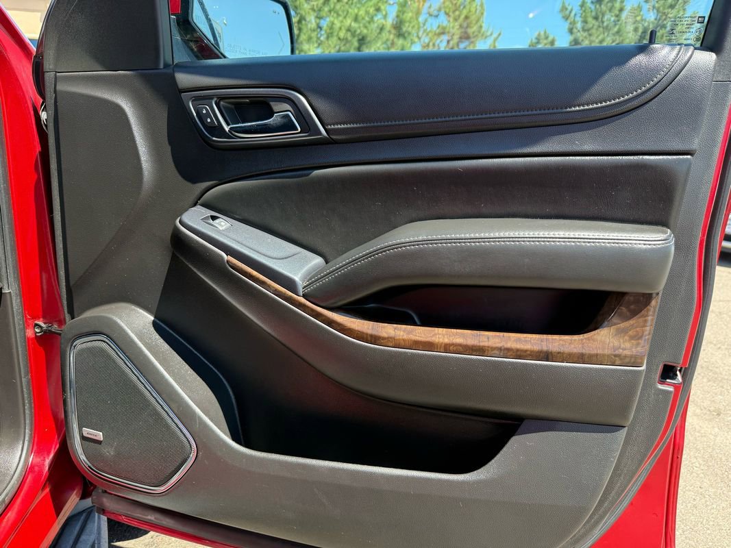 Used 2015 Chevrolet Tahoe LT w/ Luxury Package image 33