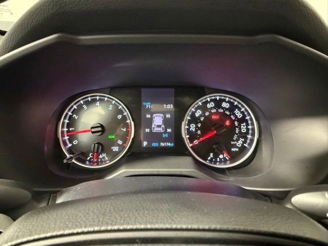 Used 2022 Toyota RAV4 XLE image 18