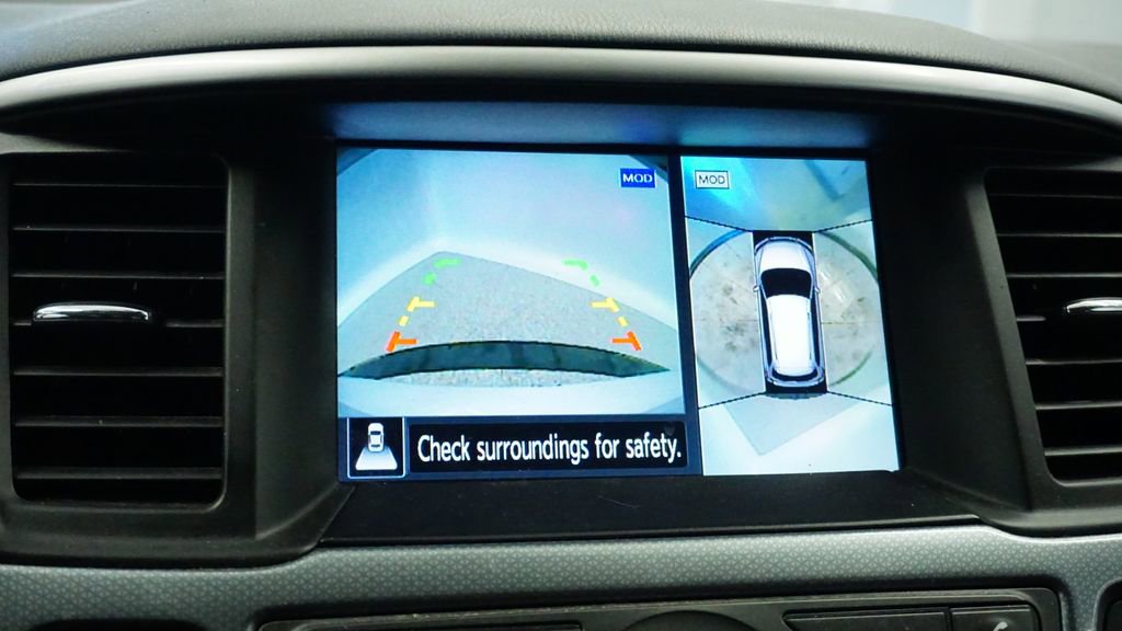 Used 2019 Nissan Pathfinder SL image 29