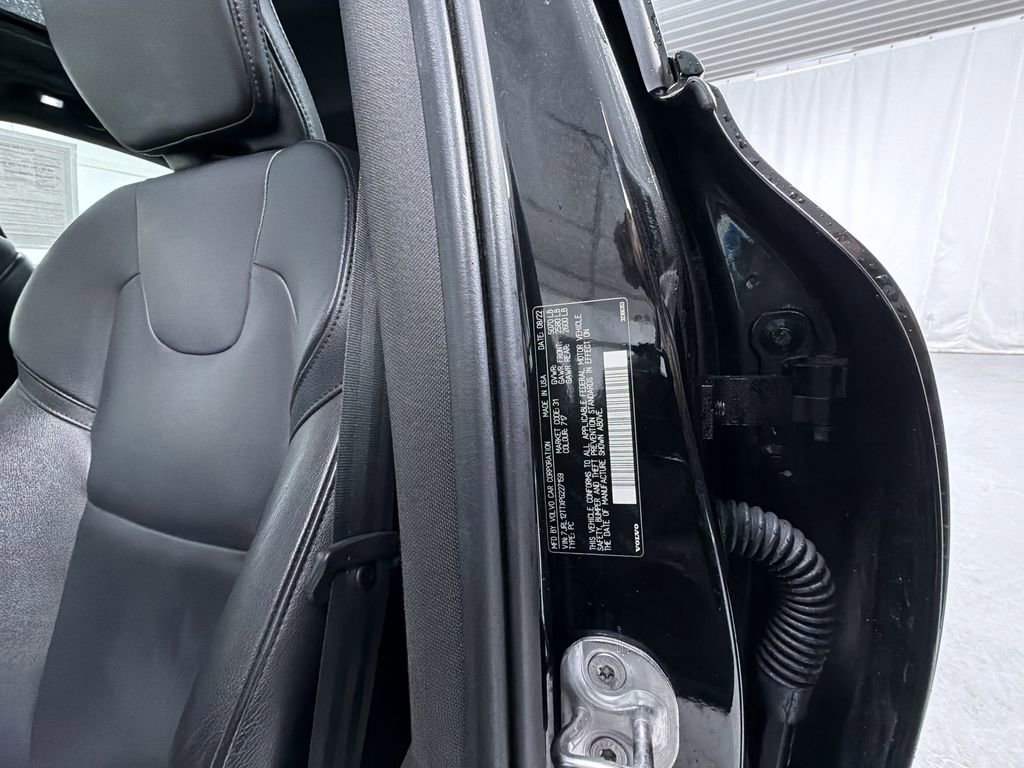 Used 2023 Volvo S60 B5 Plus w/ Climate Package image 26