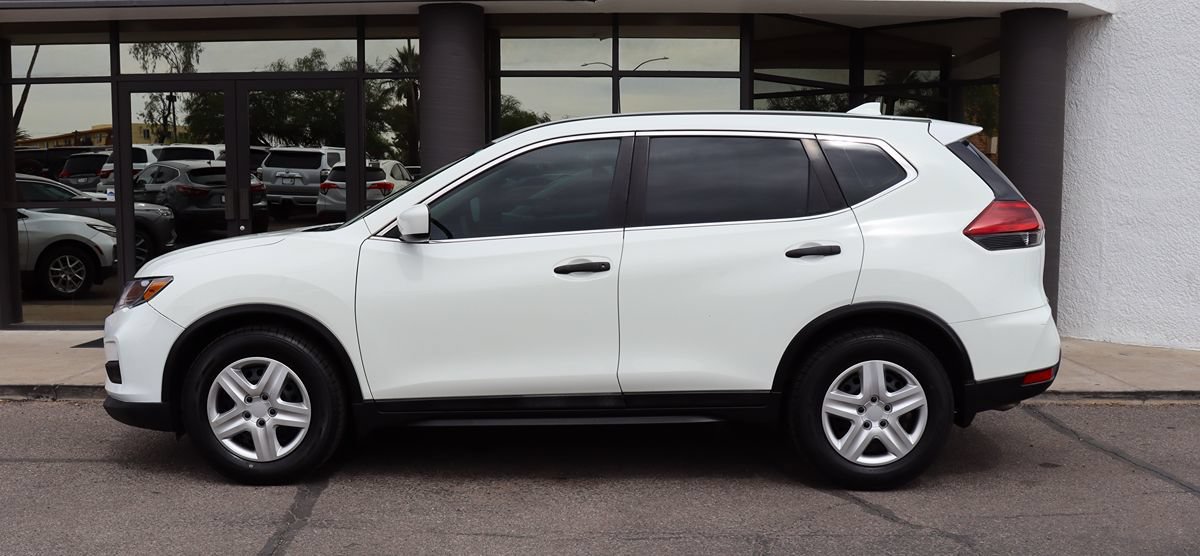 Used 2018 Nissan Rogue S FWD image 8