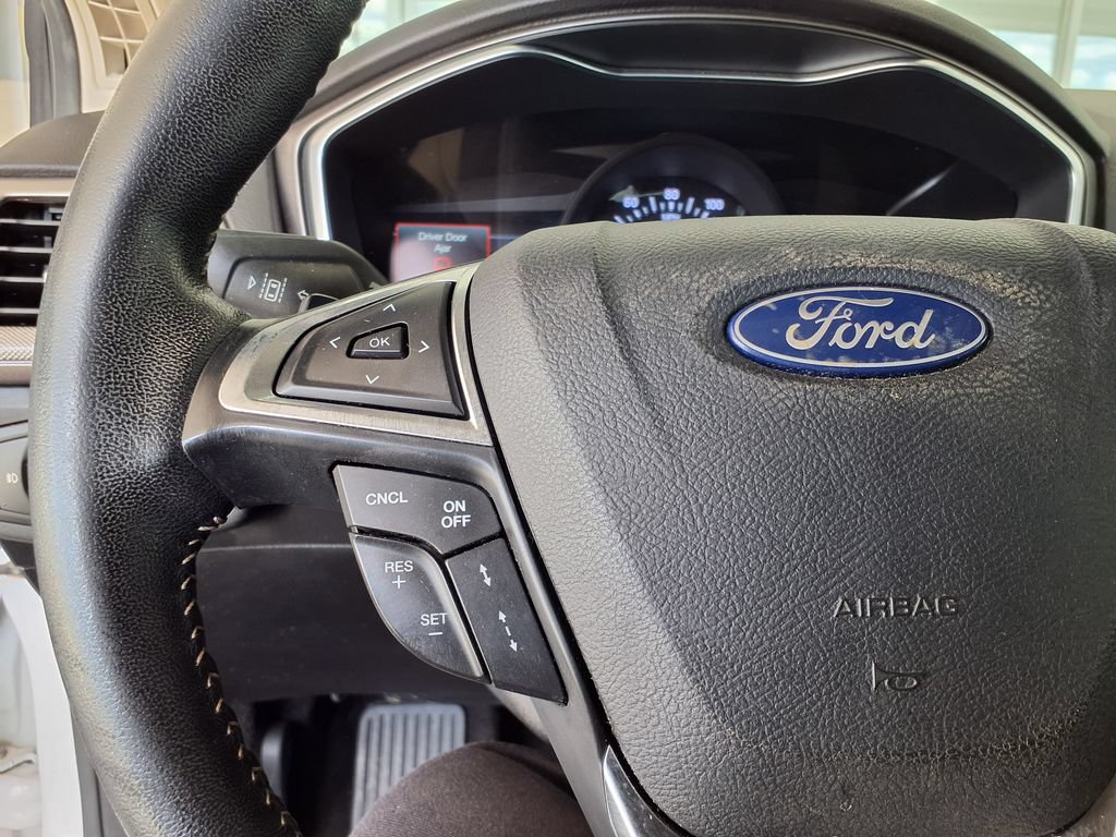 Used 2019 Ford Fusion SE w/ Equipment Group 151A FWD image 23