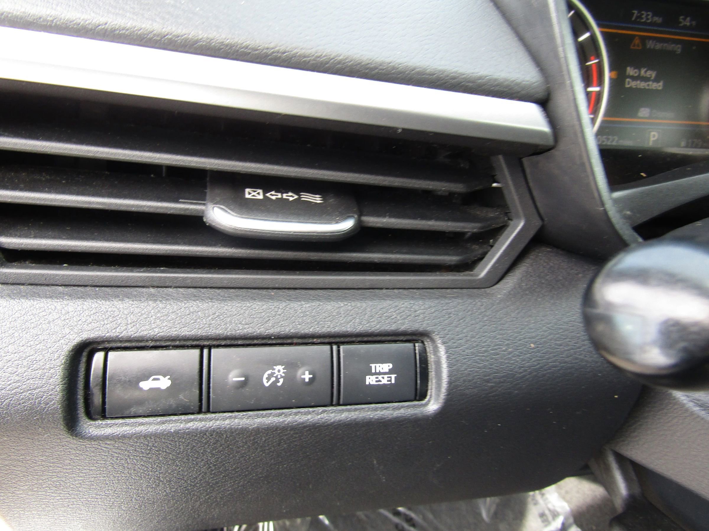 Used 2019 Nissan Altima 2.5 SR image 17