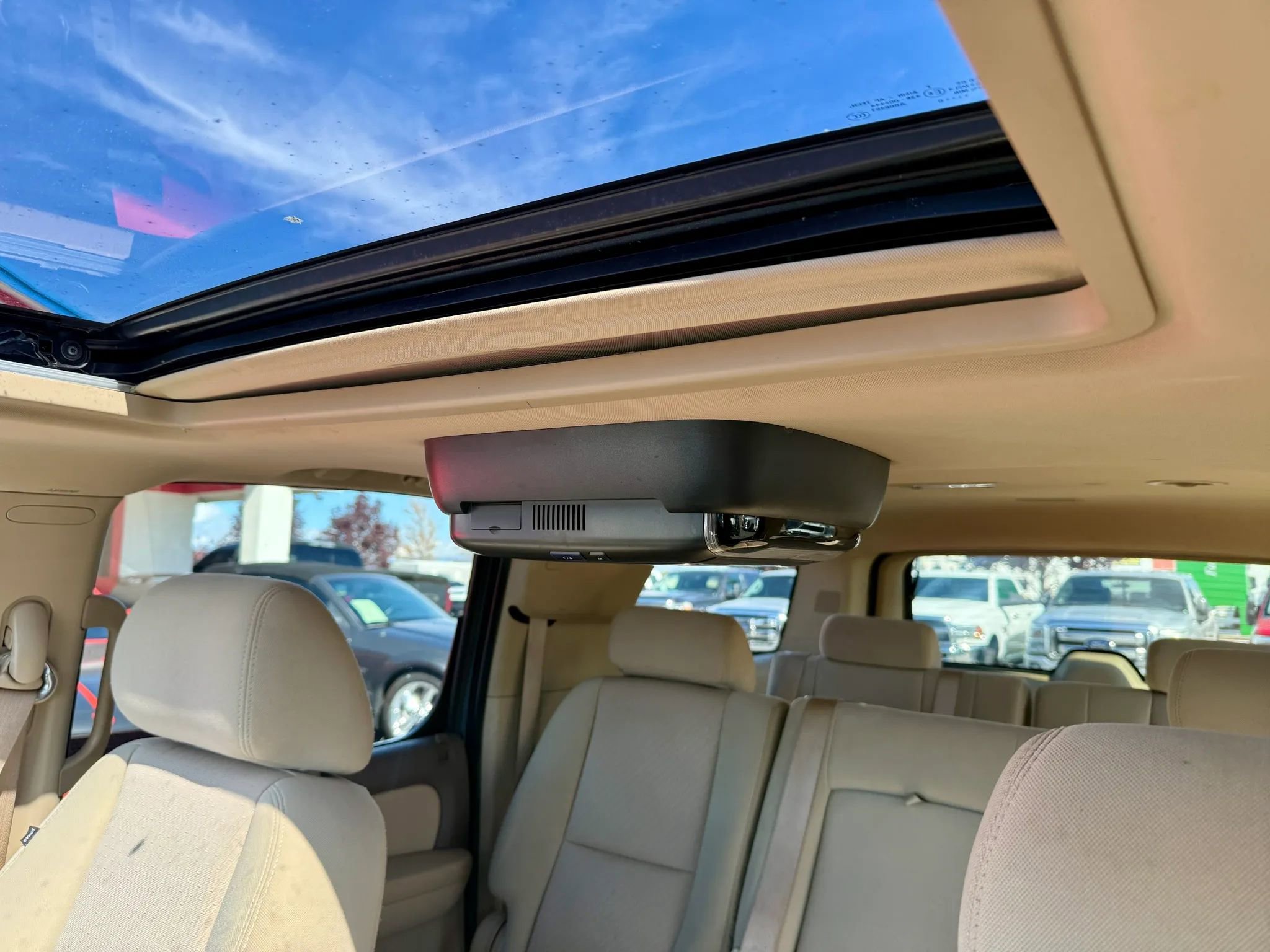 Used 2010 Chevrolet Suburban LS w/ Interior Plus Package AWD/4WD image 14