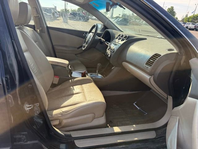 Used 2012 Nissan Altima 2.5 SL w/ 2.5SL Pkg FWD image 12